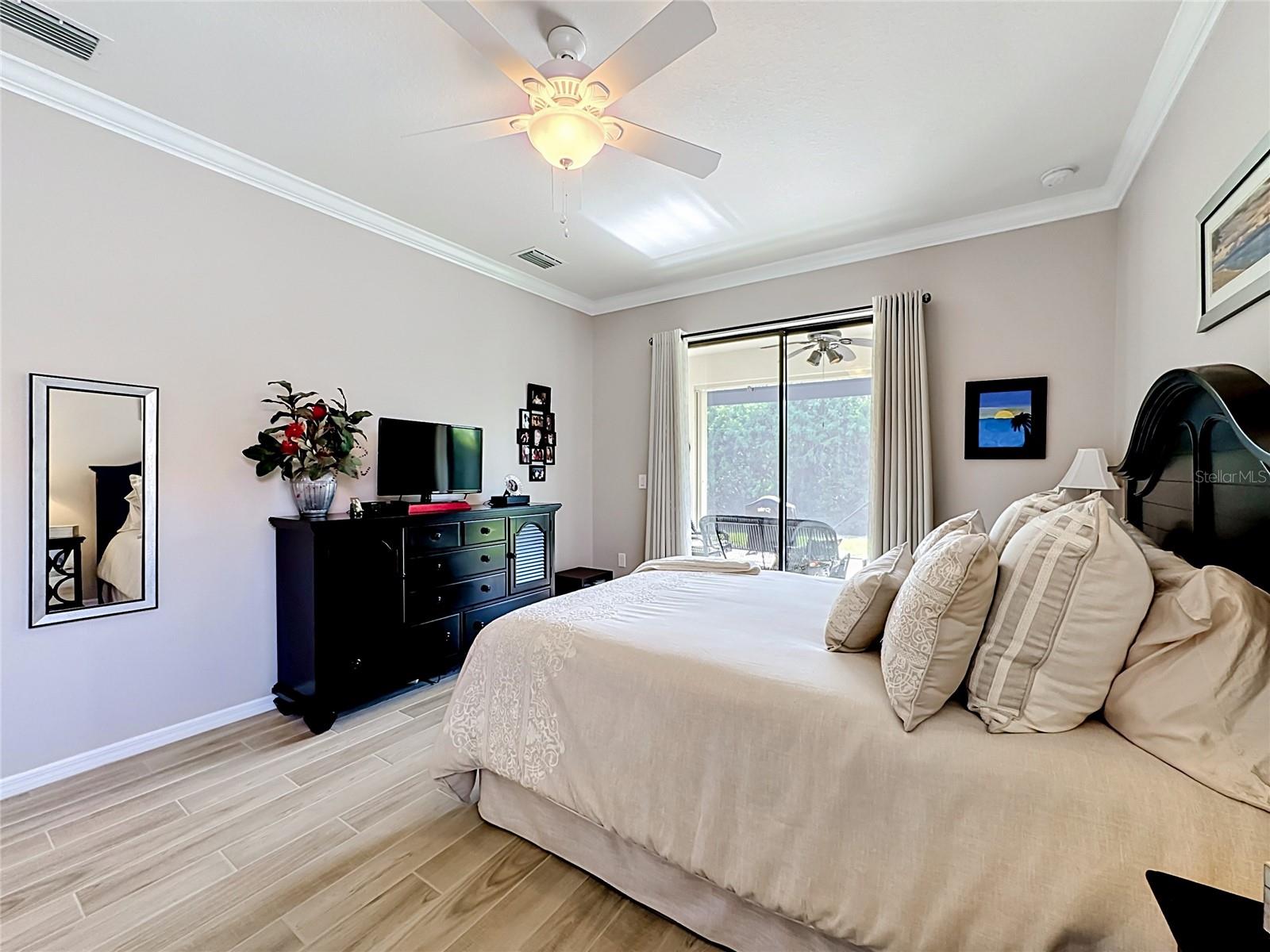 Image 37 of 58 For 20504 Pezzana Drive