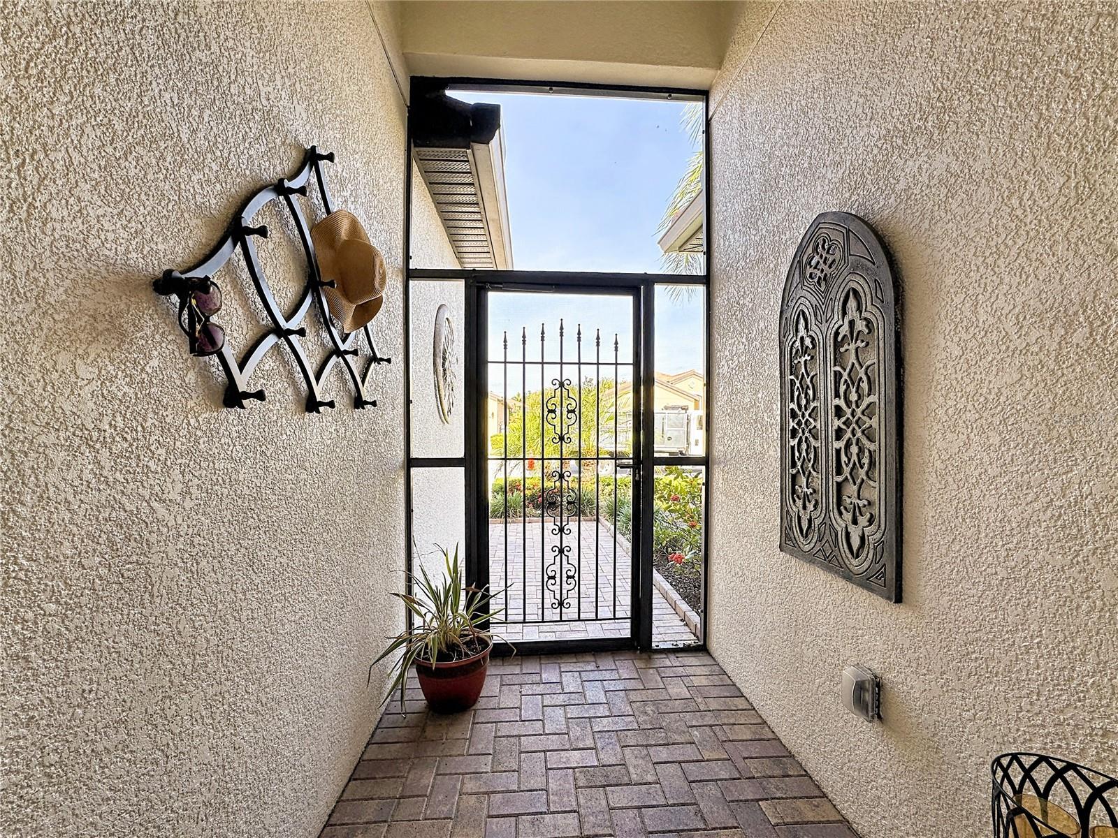 Image 4 of 58 For 20504 Pezzana Drive