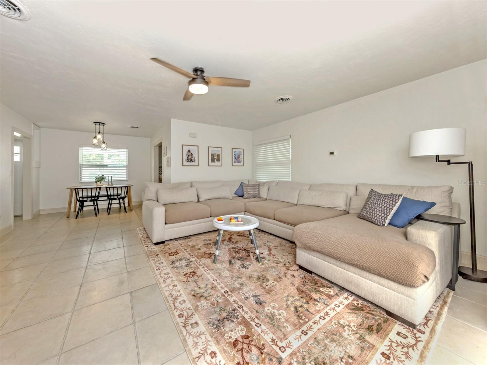 Image 9 of 33 For 929 Cypress Avenue