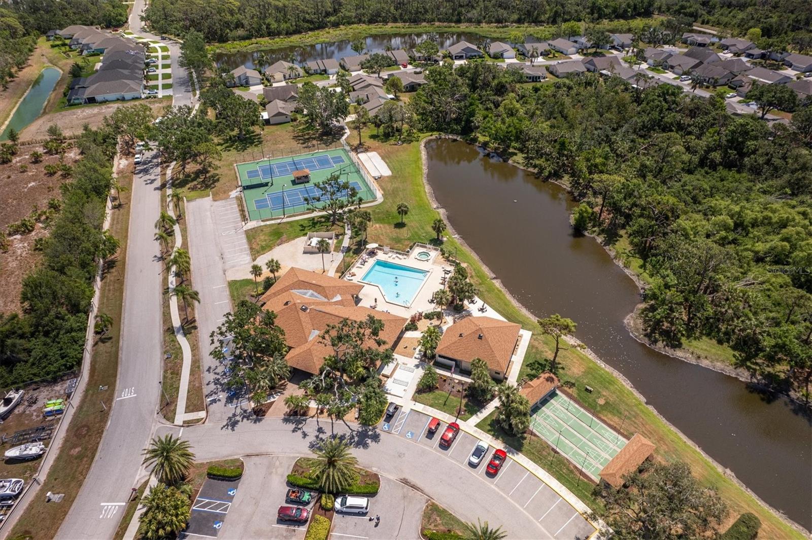 Image 46 of 52 For 445 Tomoka Drive