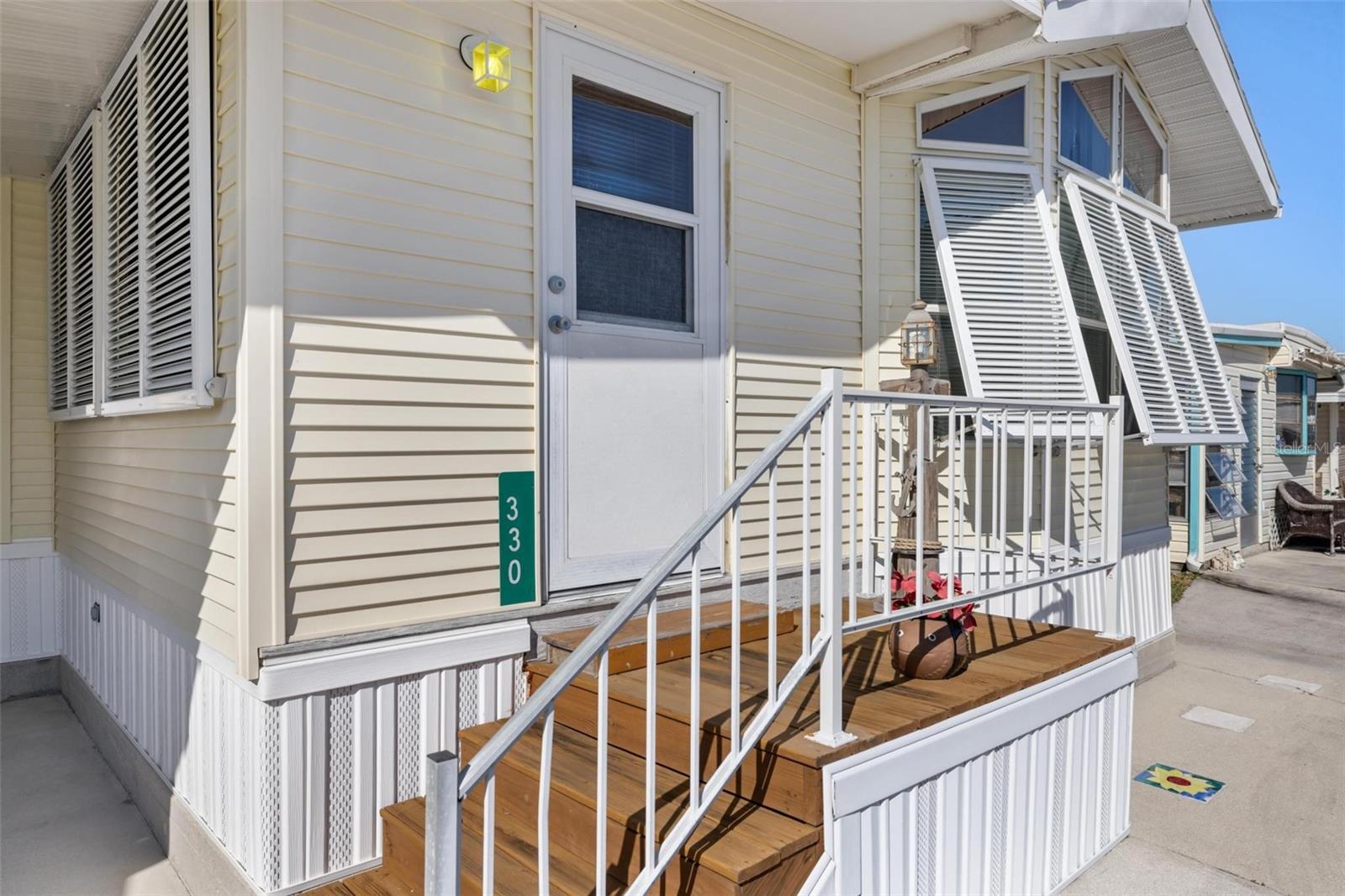 Image 2 of 38 For 1475 Flamingo Drive 330