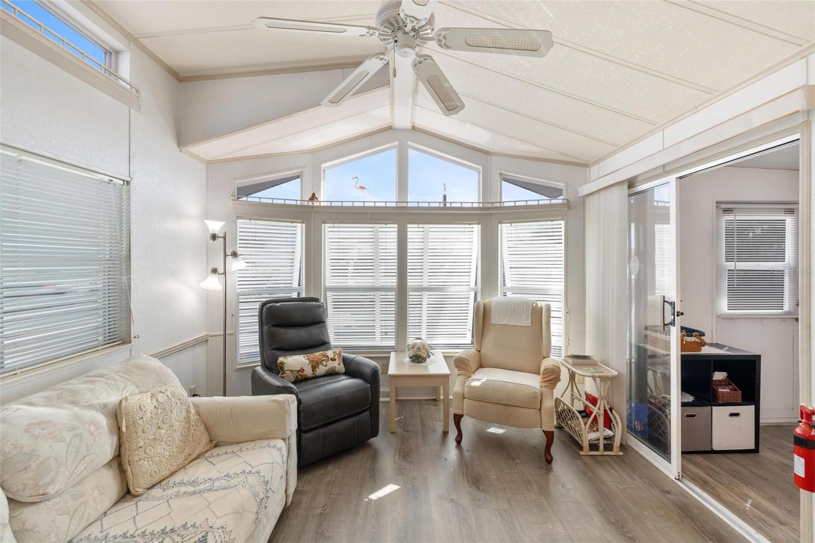 Image 6 of 38 For 1475 Flamingo Drive 330