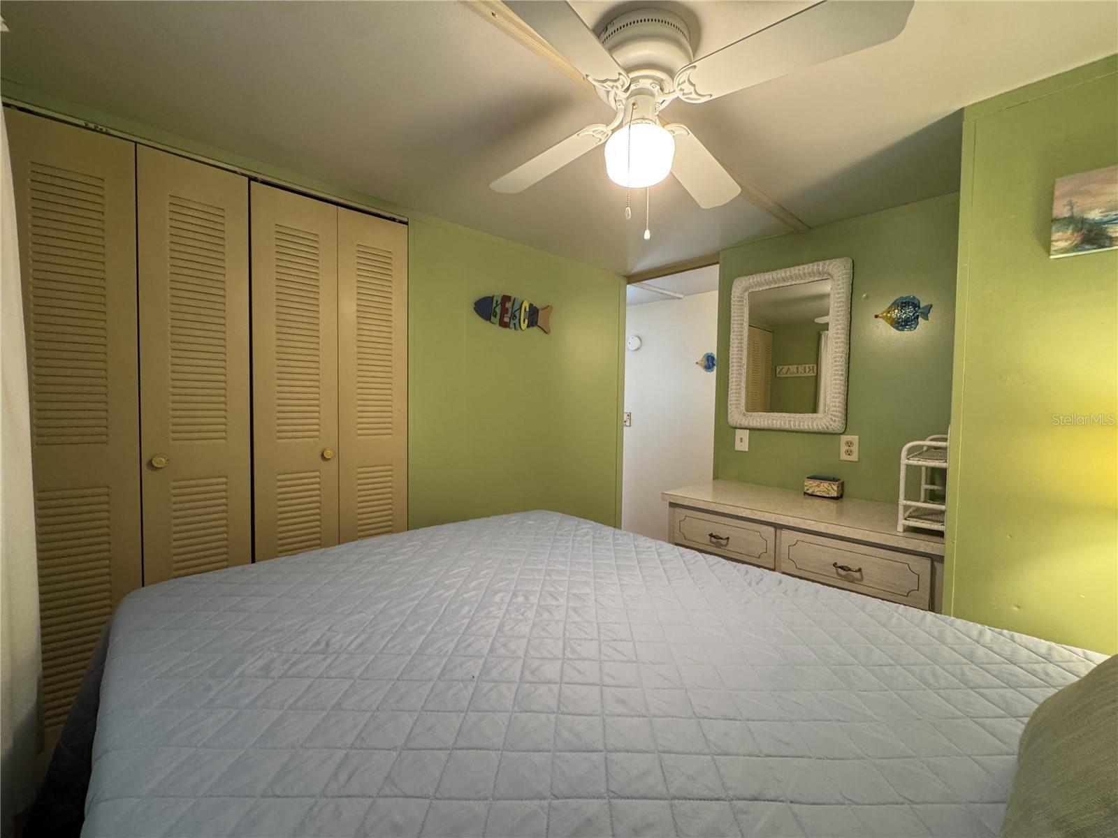 Image 19 of 53 For 5120 8 A Street E