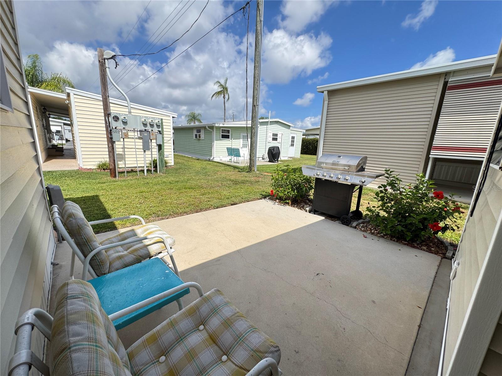 Image 41 of 53 For 5120 8 A Street E
