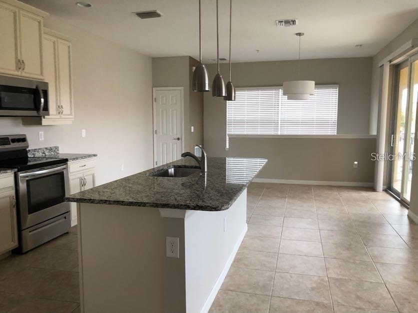 Image 22 of 41 For 4219 Frontier Way 105