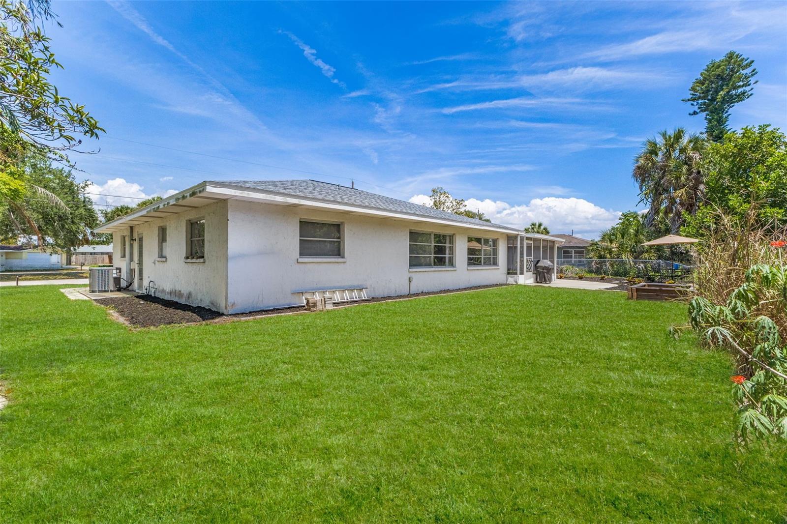 Image 10 of 34 For 1417 Terrace Drive