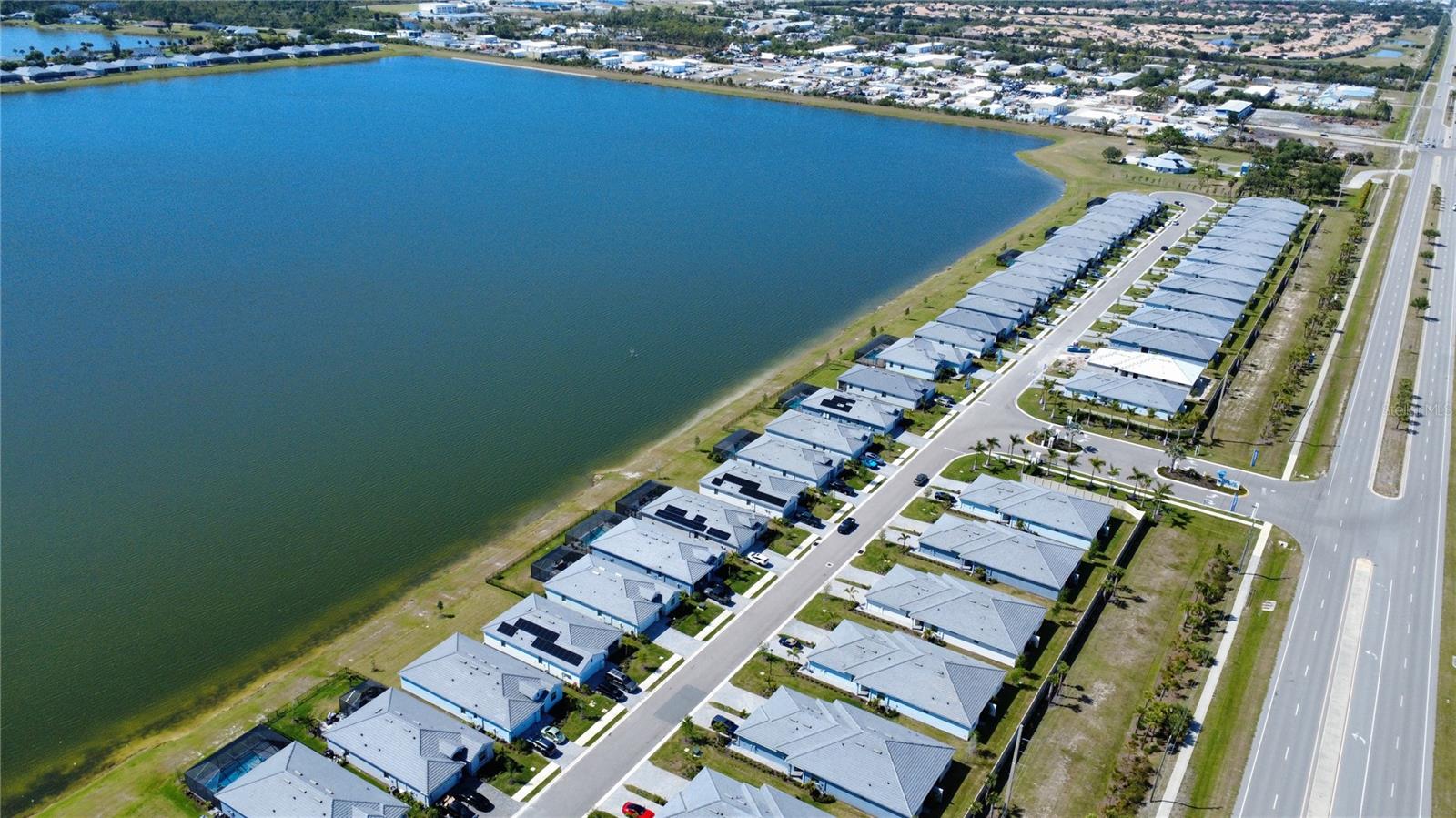 Image 37 of 53 For 8125 Shore Lake Drive