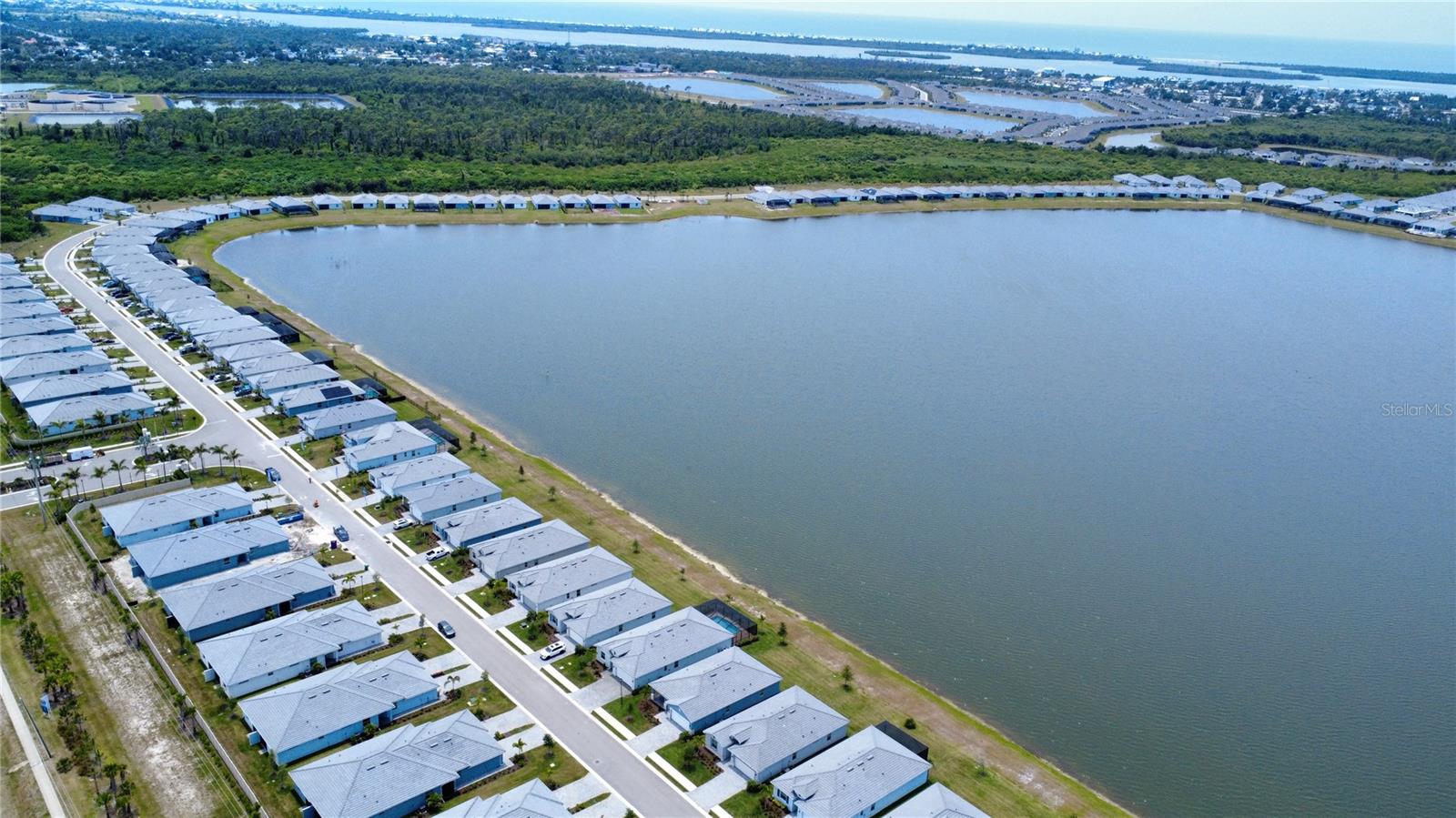 Image 44 of 53 For 8125 Shore Lake Drive