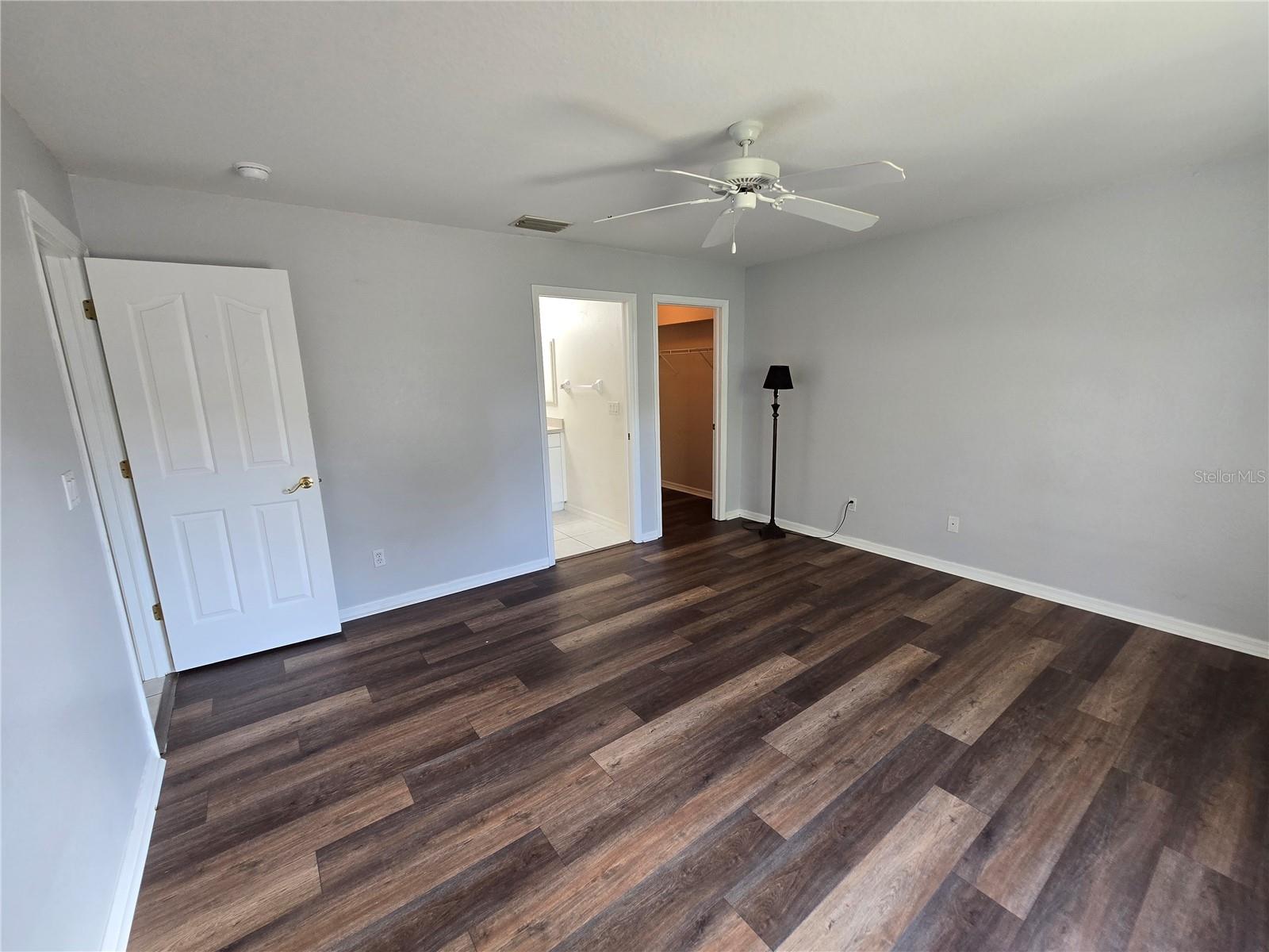 Image 10 of 21 For 3255 Mayflower Terrace