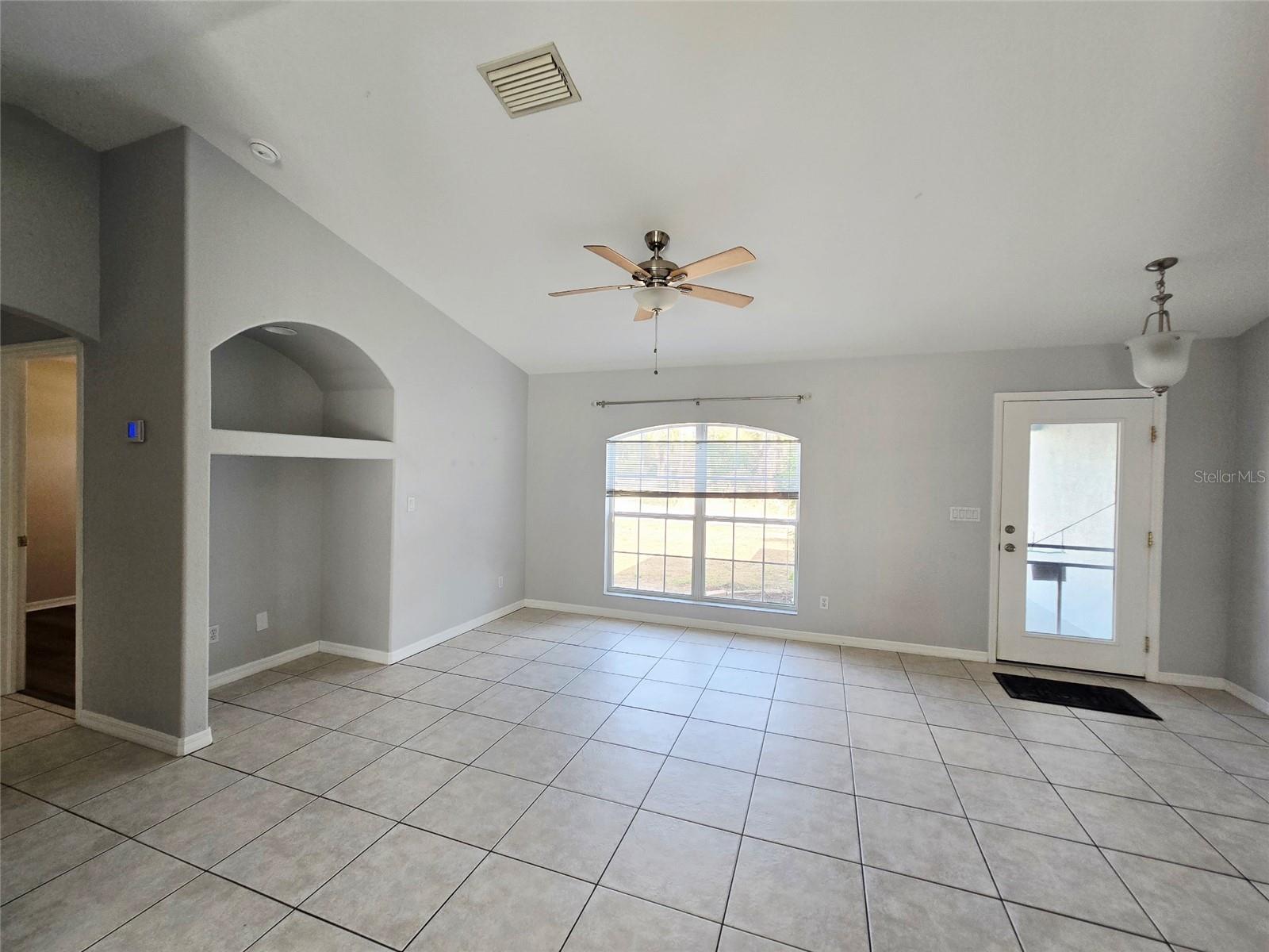 Image 17 of 21 For 3255 Mayflower Terrace