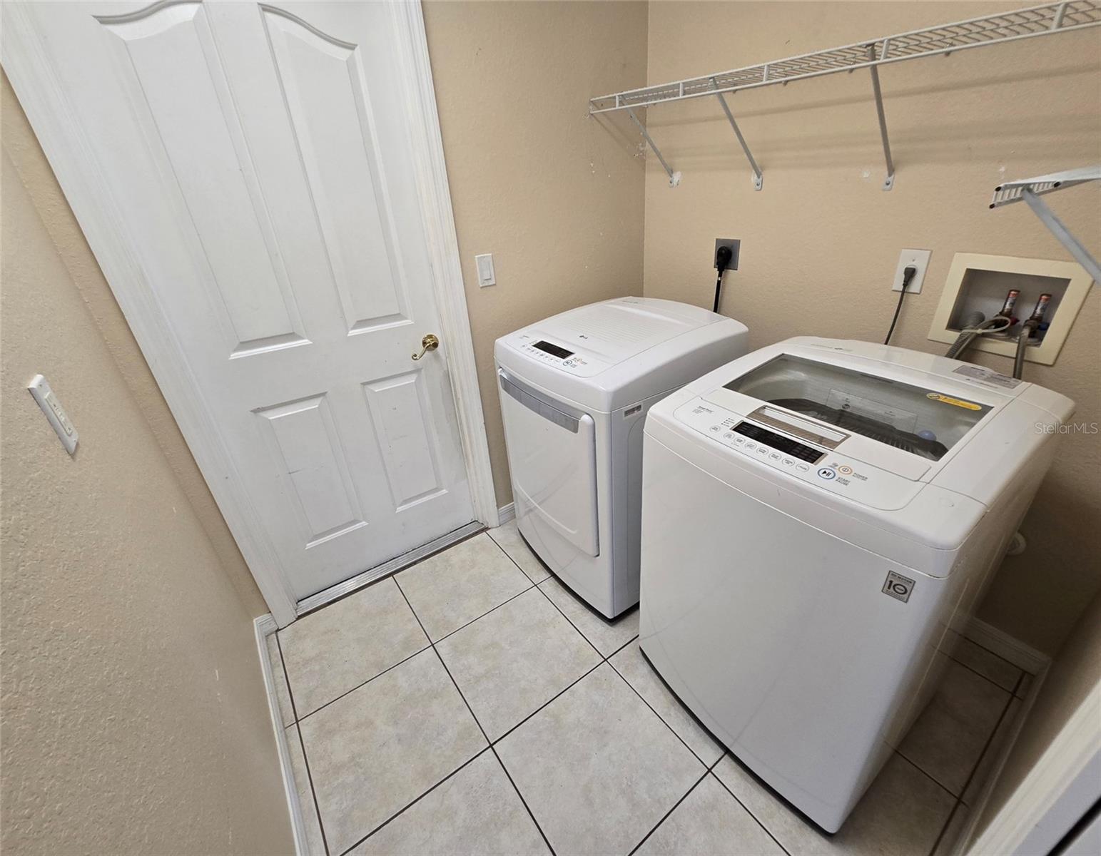 Image 18 of 21 For 3255 Mayflower Terrace