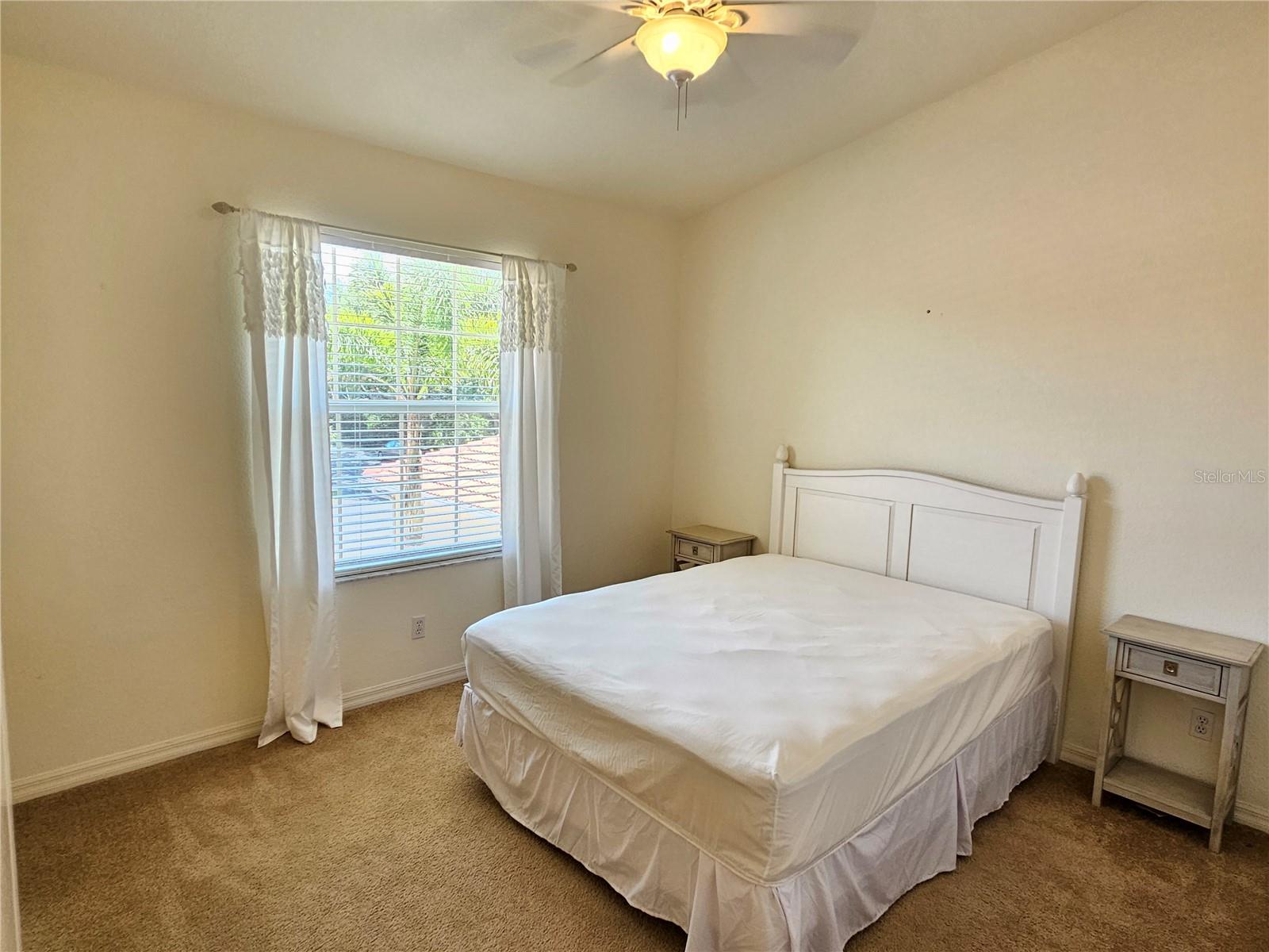 Image 32 of 45 For 904 Casa Del Lago Way 904