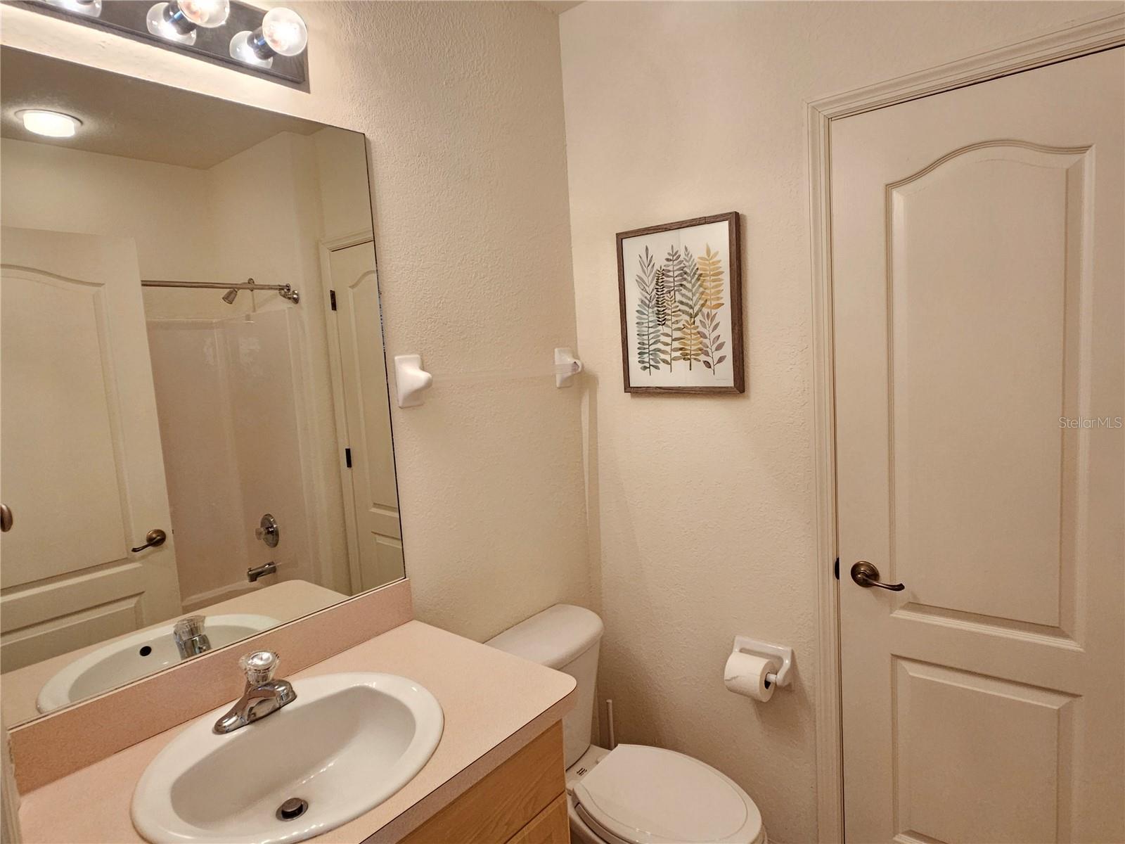 Image 34 of 45 For 904 Casa Del Lago Way 904
