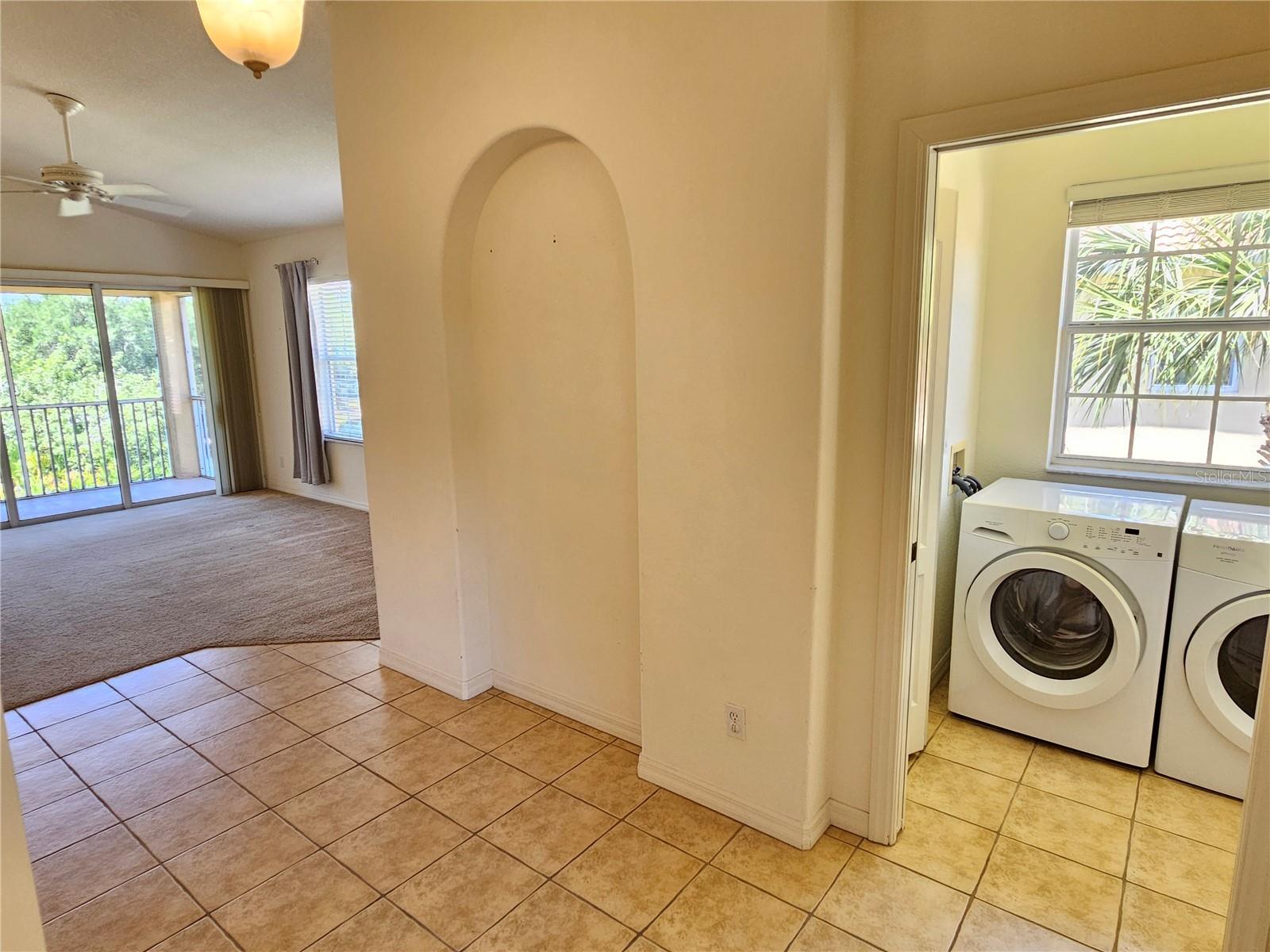 Image 39 of 45 For 904 Casa Del Lago Way 904
