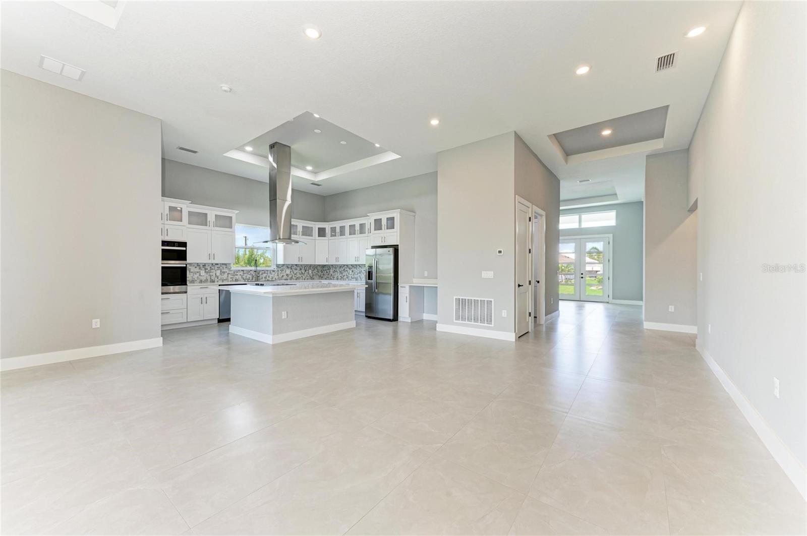 Image 8 of 52 For 8147 Tracy Circle