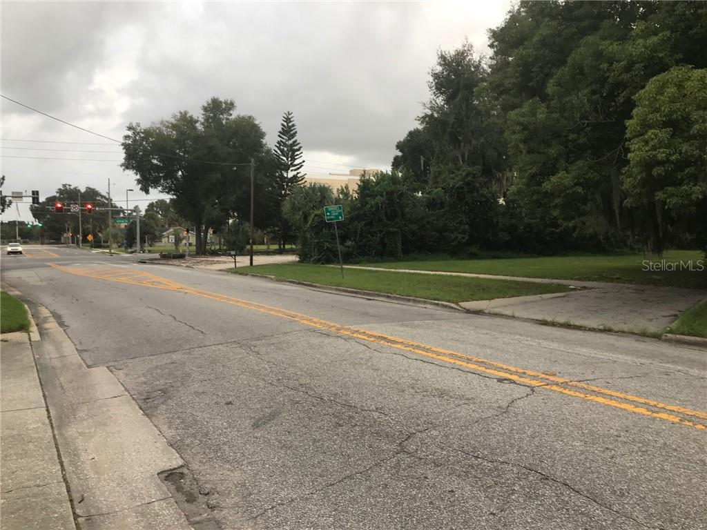 Listing photo id 1 for 315 Sinclair Avenue