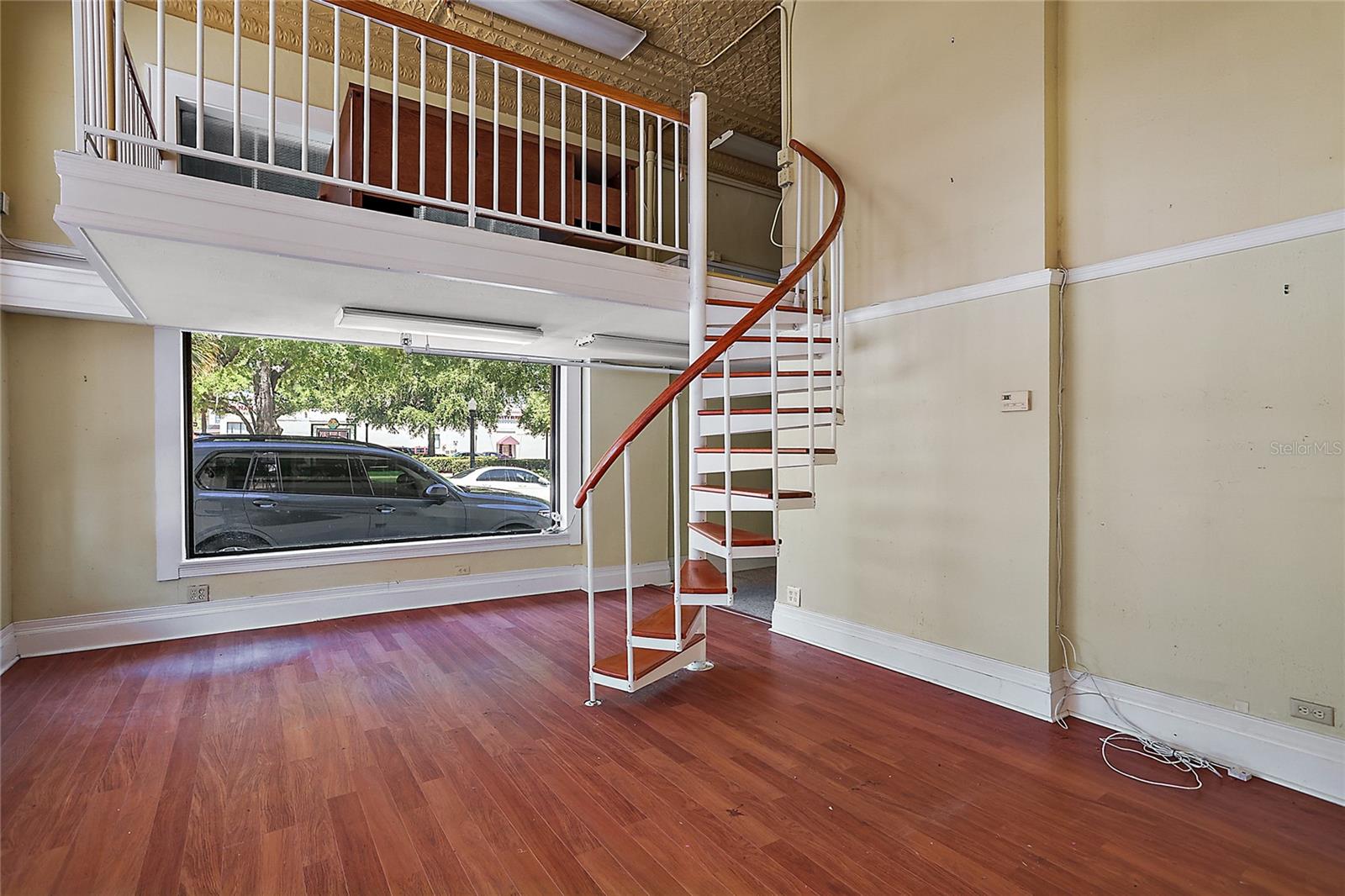 Image 26 of 28 For 410 Main Street