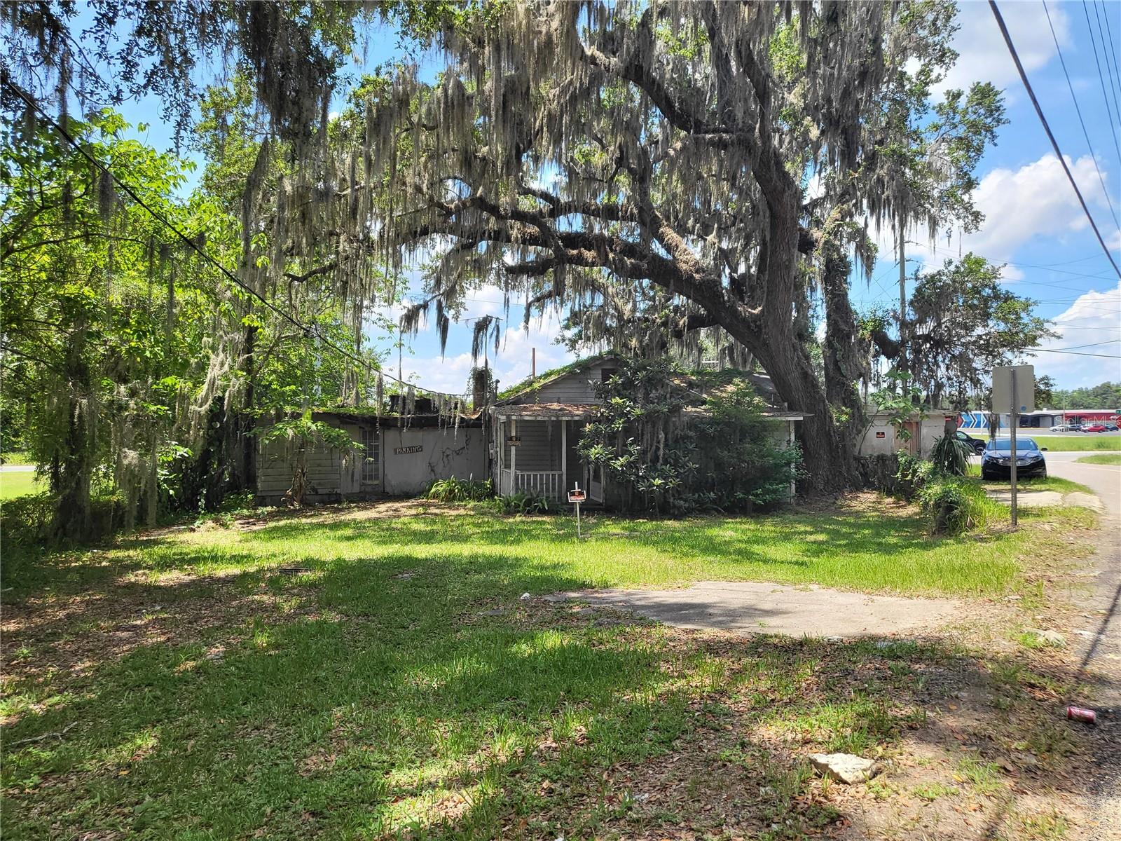 Details for 110 Montclair Road, LEESBURG, FL 34748