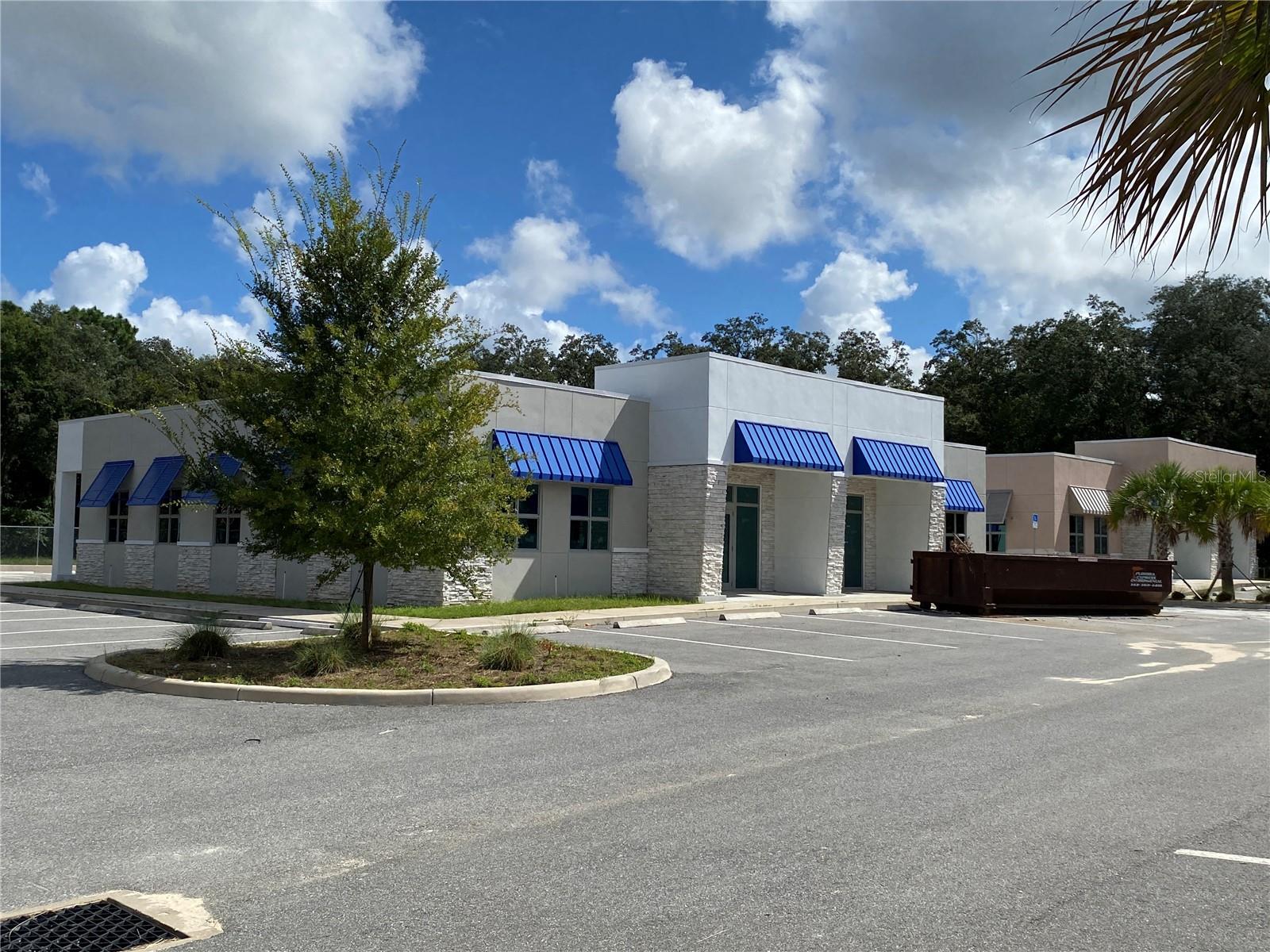 Image 11 of 55 For 871 Highway 466  401&801