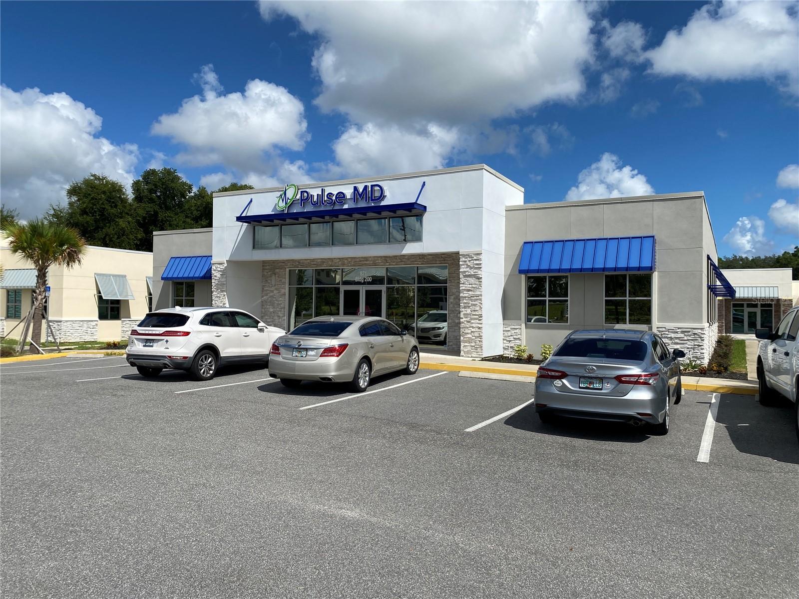 Image 13 of 55 For 871 Highway 466  401&801