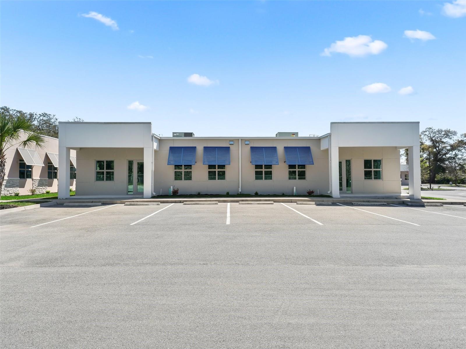 Image 48 of 55 For 871 Highway 466  401&801