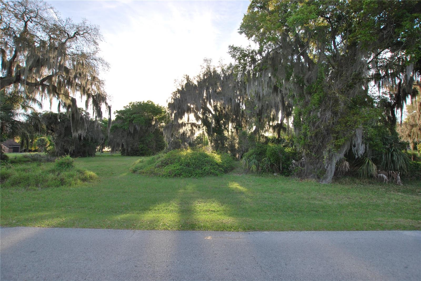 Image 8 of 13 For Silver Lake Drive