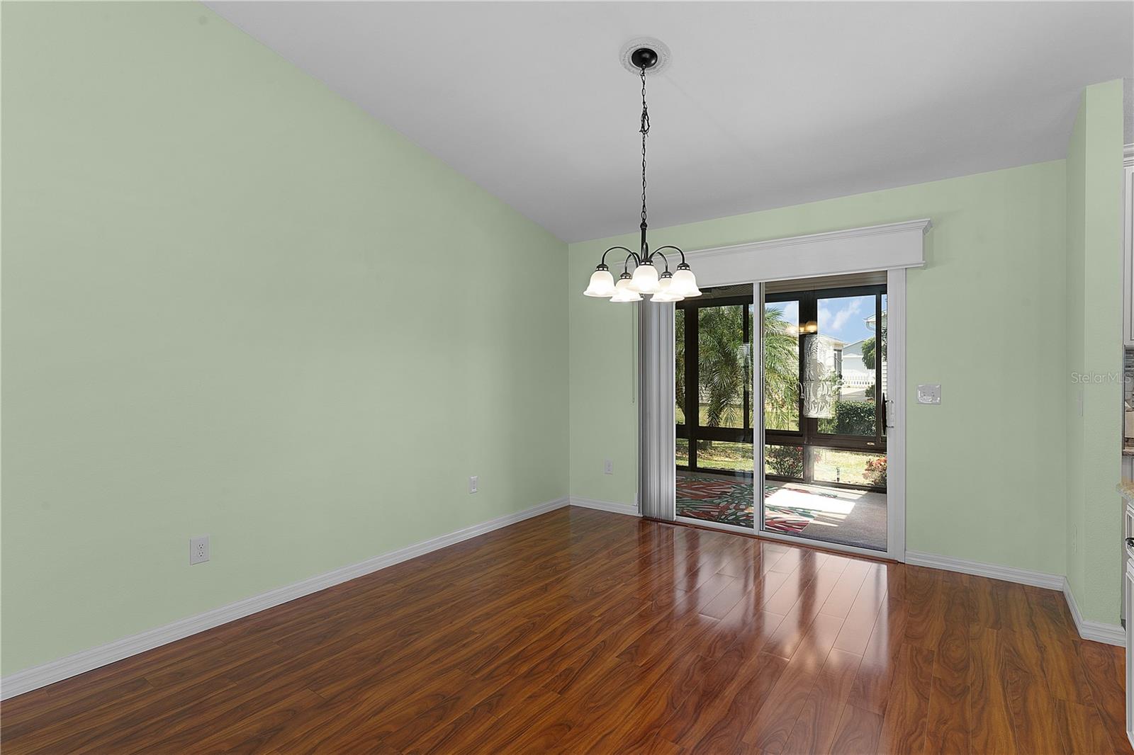 Image 14 of 43 For 3467 Ridgewood Path