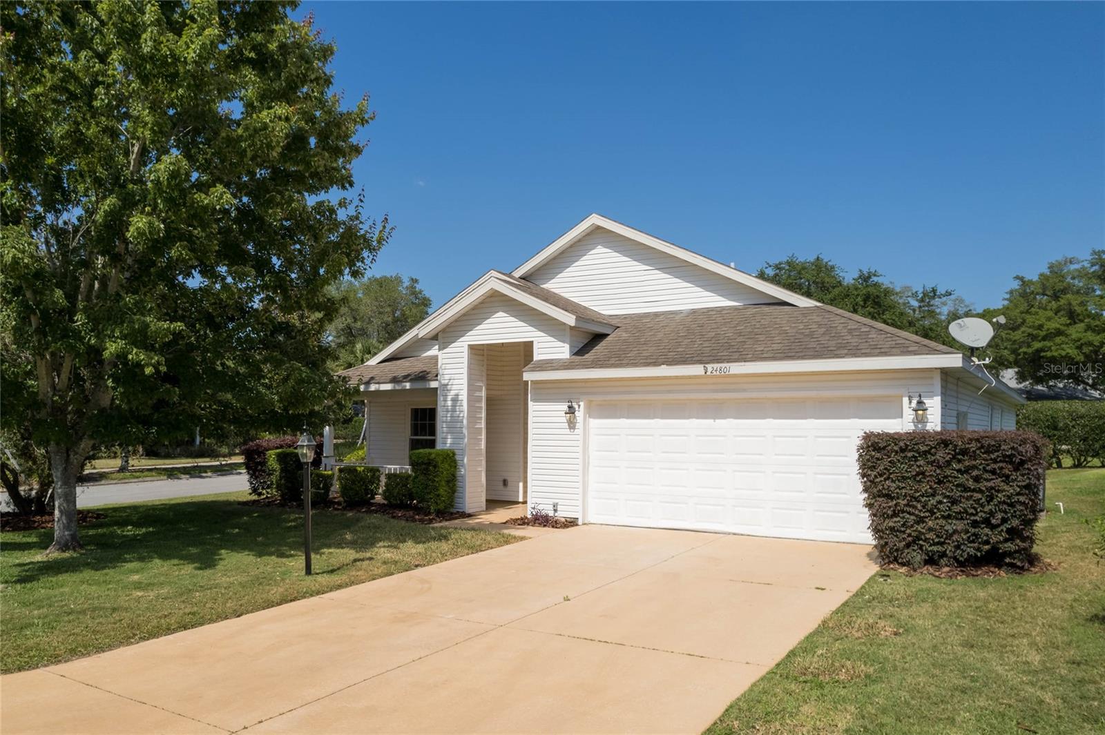 Image 2 of 37 For 24801 Cranes Roost Circle
