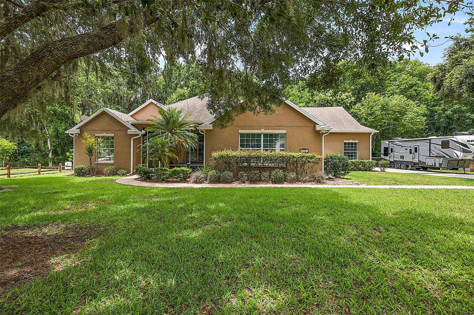 Details for 30321 Redtree Drive, LEESBURG, FL 34748