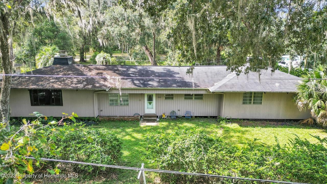 Details for 3230 Cr 421  , LAKE PANASOFFKEE, FL 33538