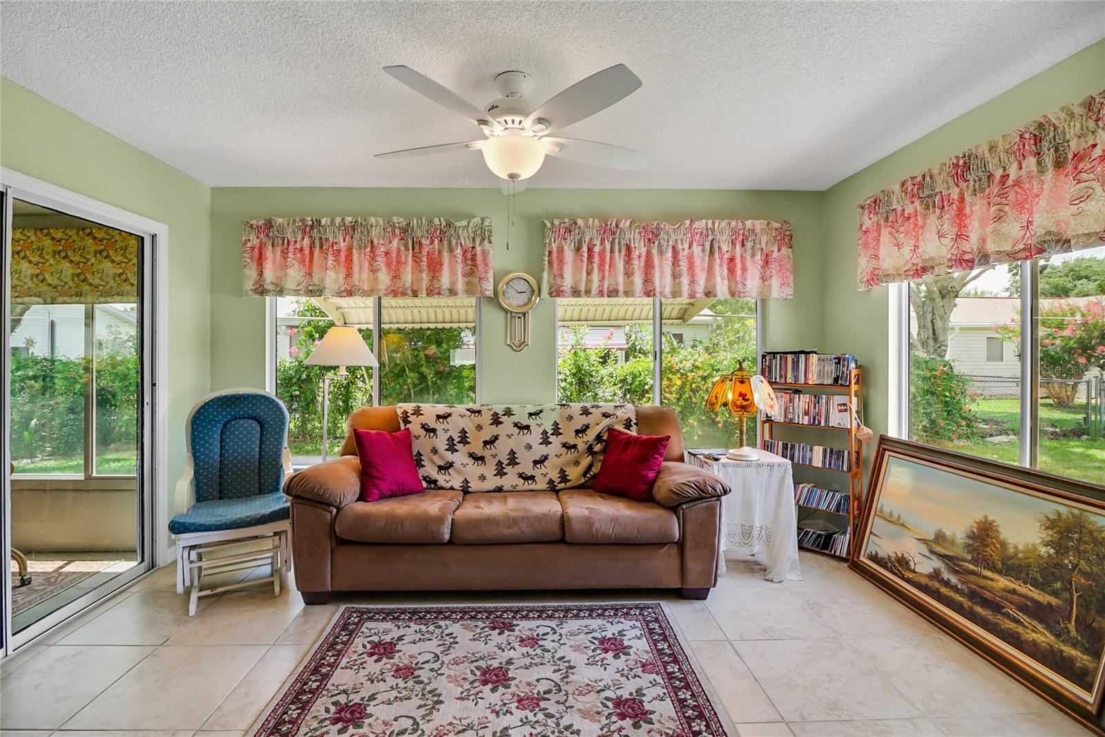 Image 19 of 47 For 17548 96th Avenue