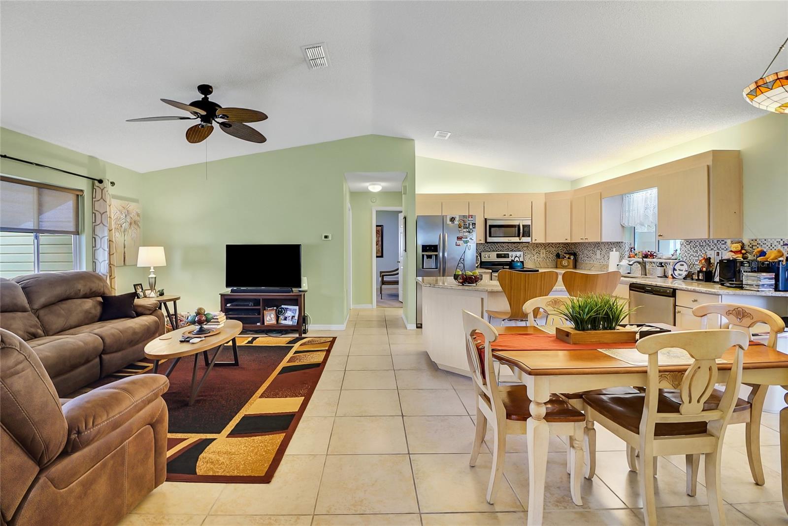 Image 31 of 47 For 17548 96th Avenue