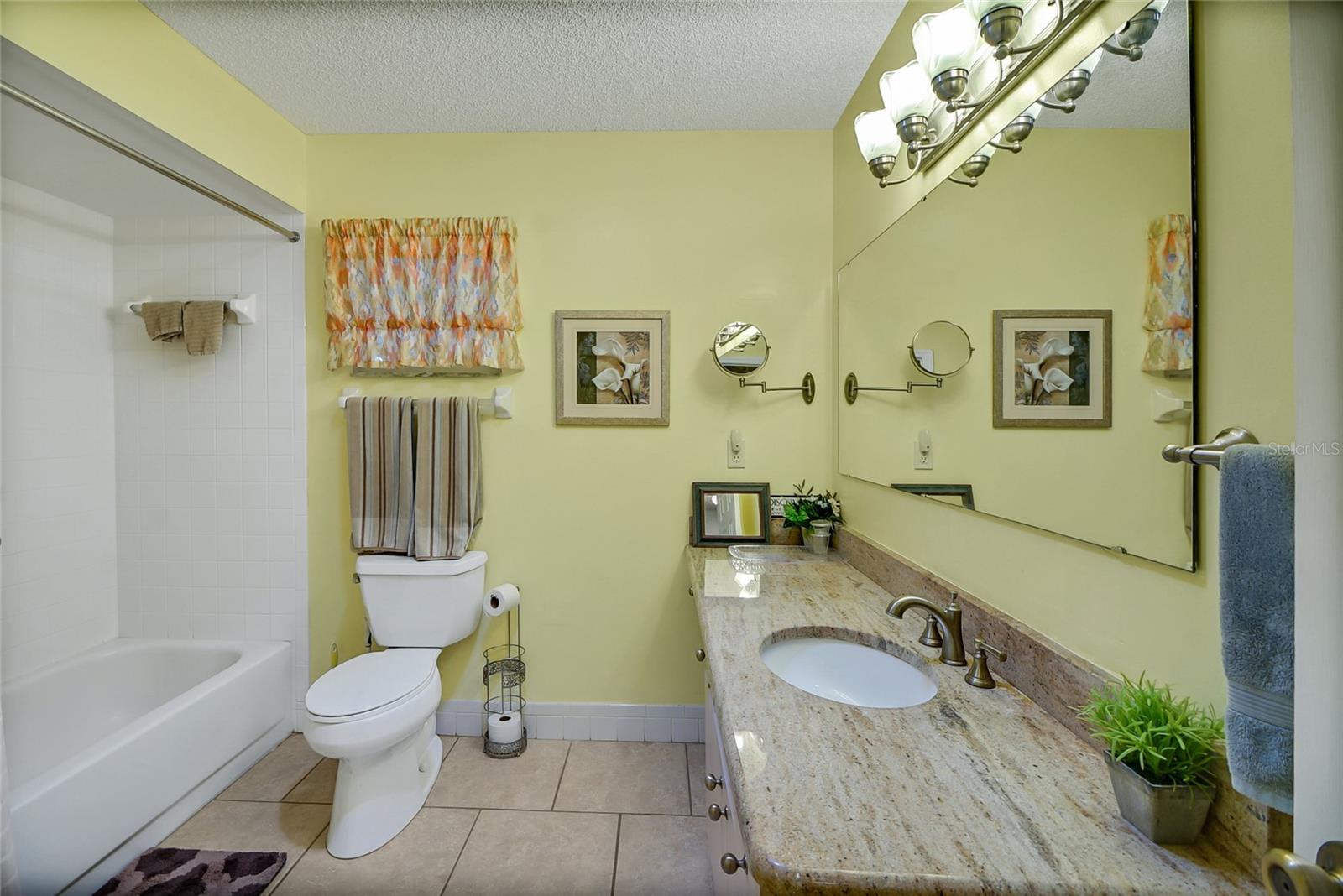 Image 32 of 47 For 17548 96th Avenue