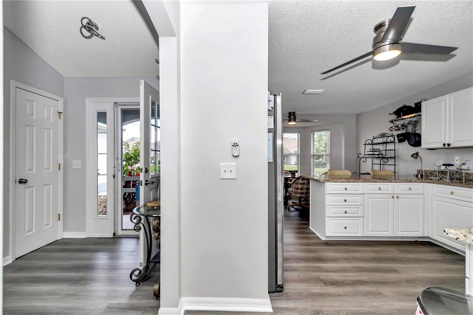 Image 13 of 49 For 1832 Madero Drive
