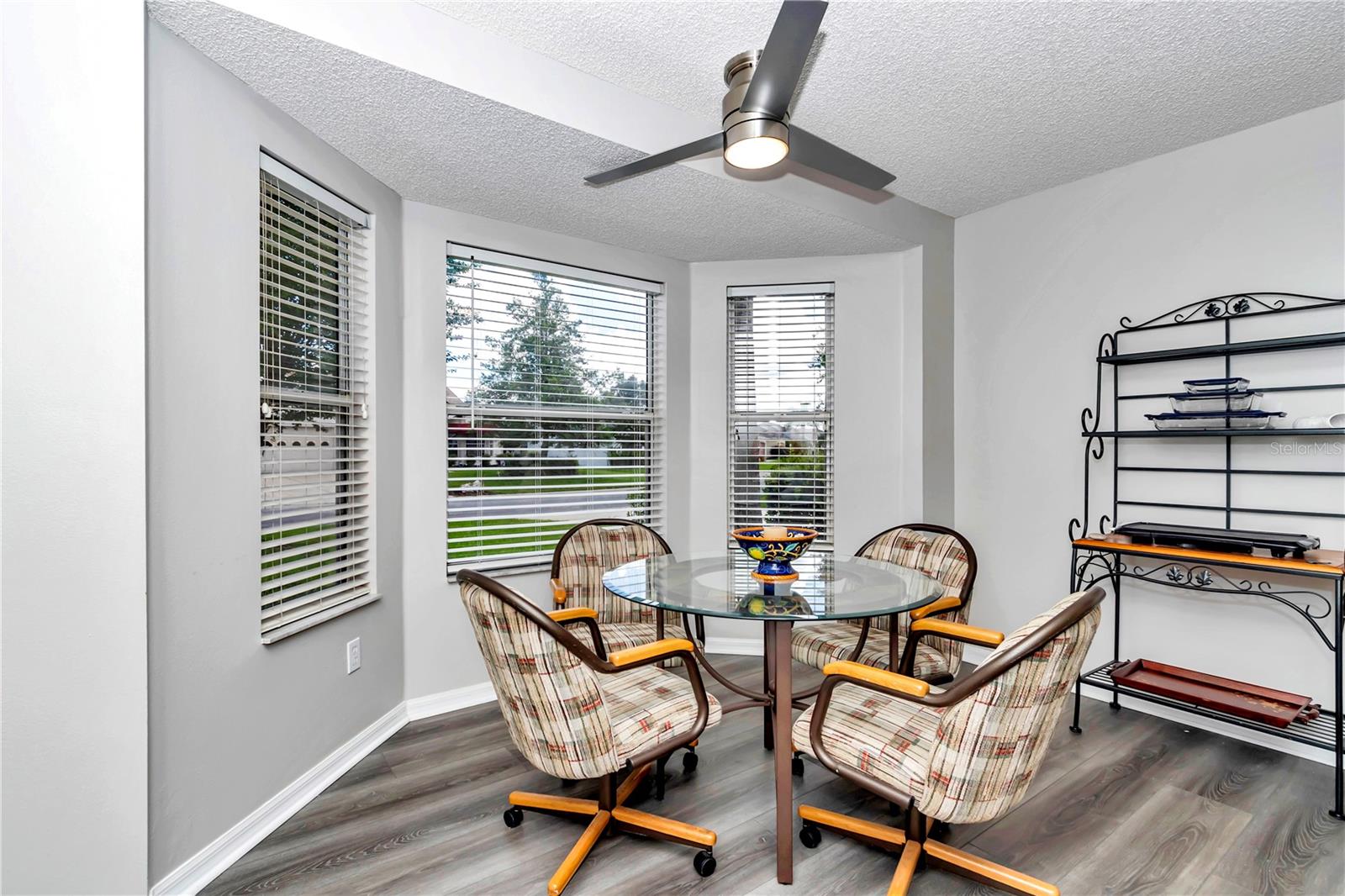 Image 15 of 49 For 1832 Madero Drive