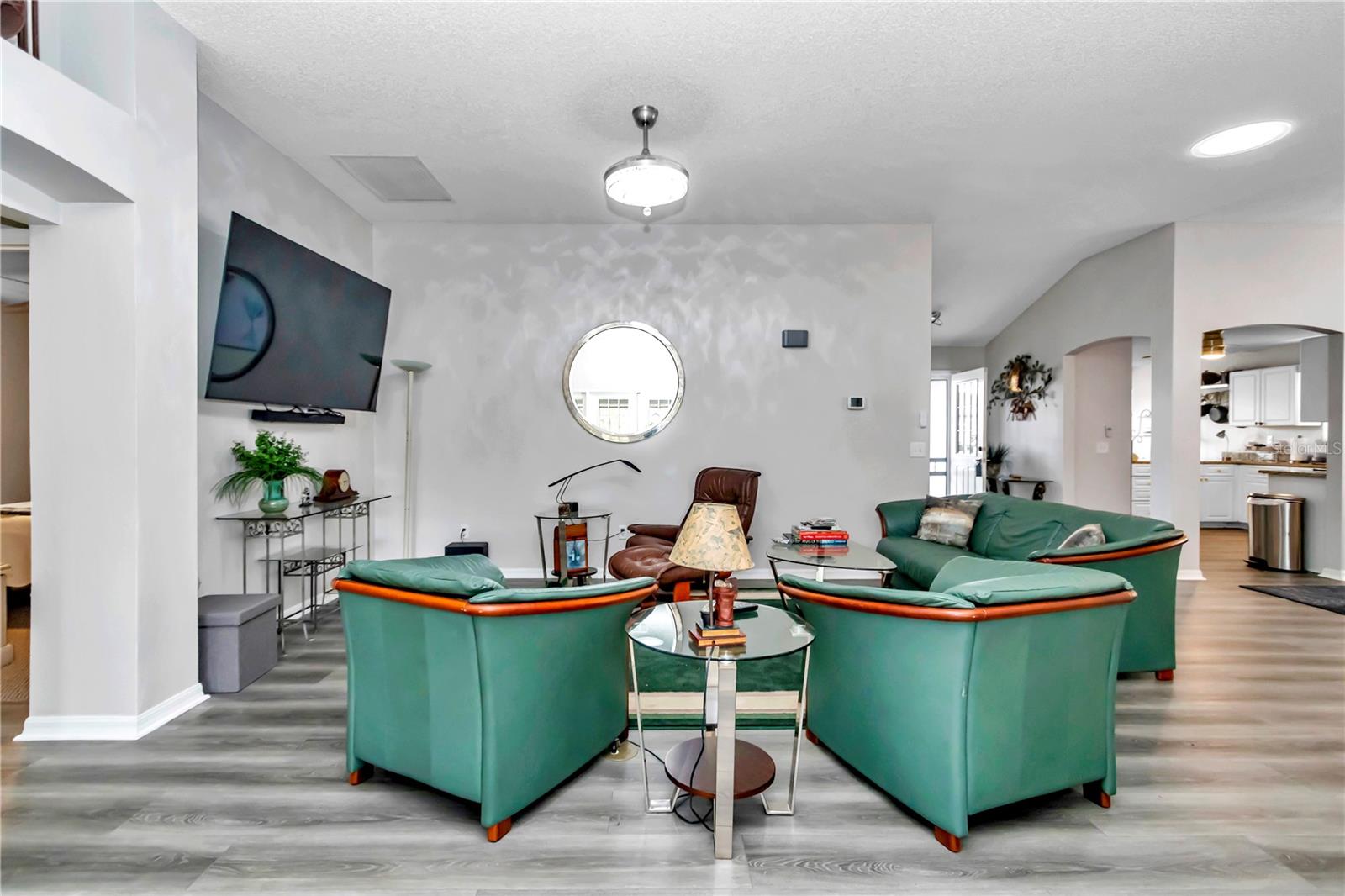 Image 19 of 49 For 1832 Madero Drive