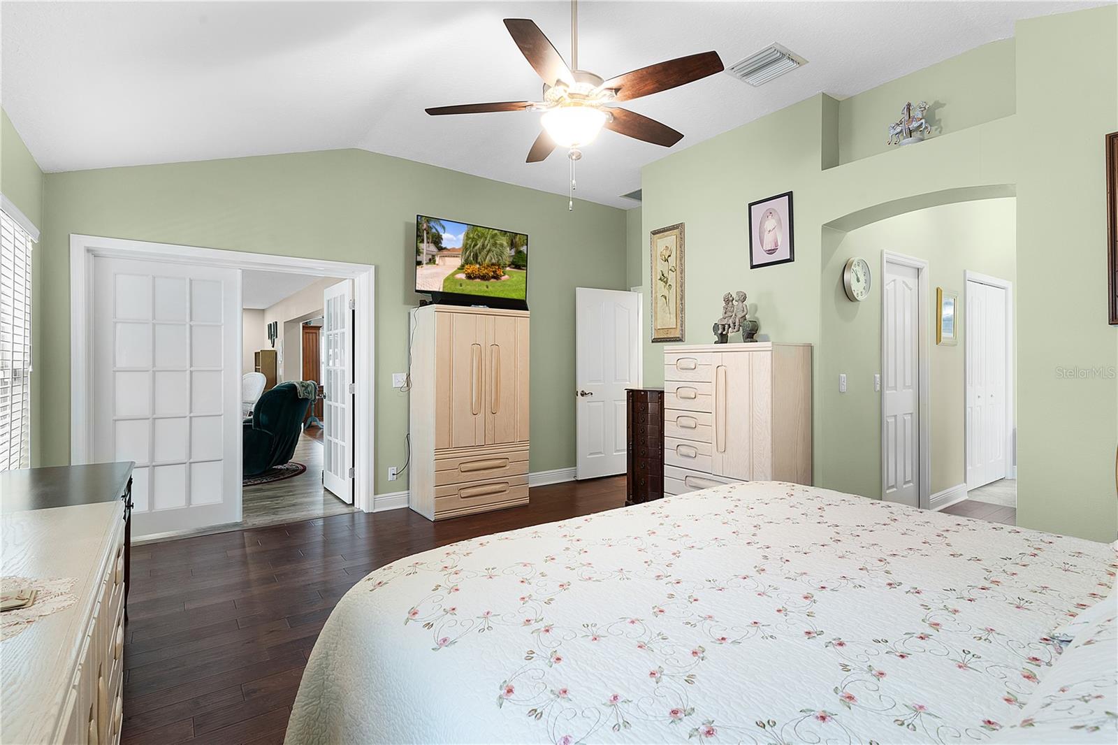 Image 19 of 46 For 7151 173rd Arlington Loop