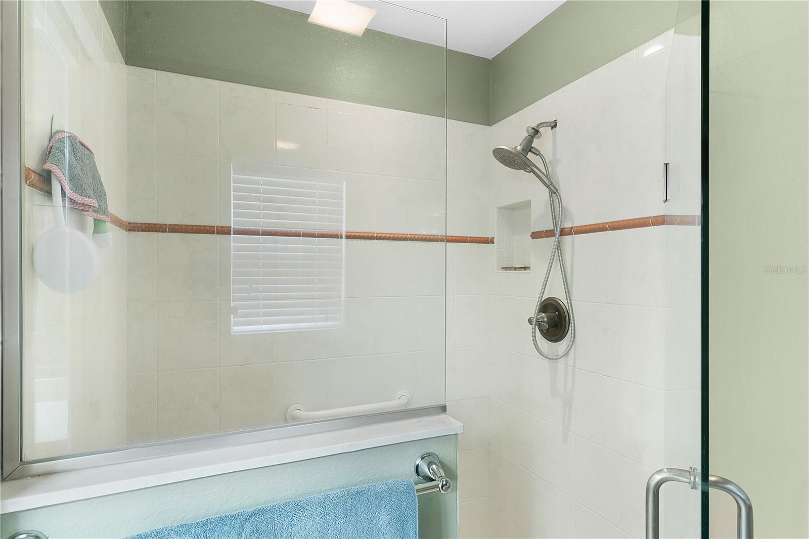 Image 22 of 46 For 7151 173rd Arlington Loop