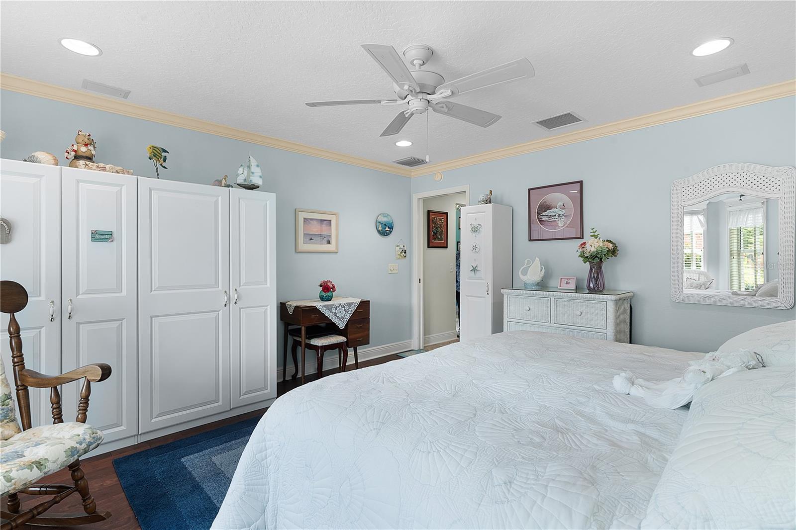 Image 27 of 46 For 7151 173rd Arlington Loop