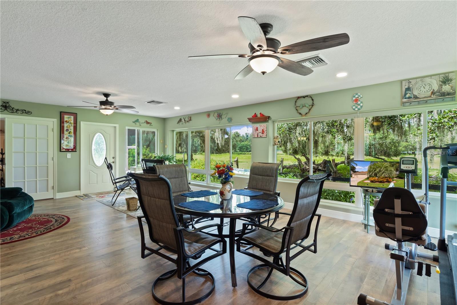 Image 32 of 46 For 7151 173rd Arlington Loop