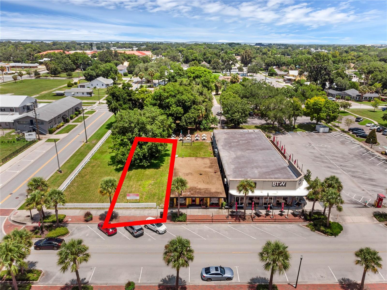 Details for  Main Street , TAVARES, FL 32778