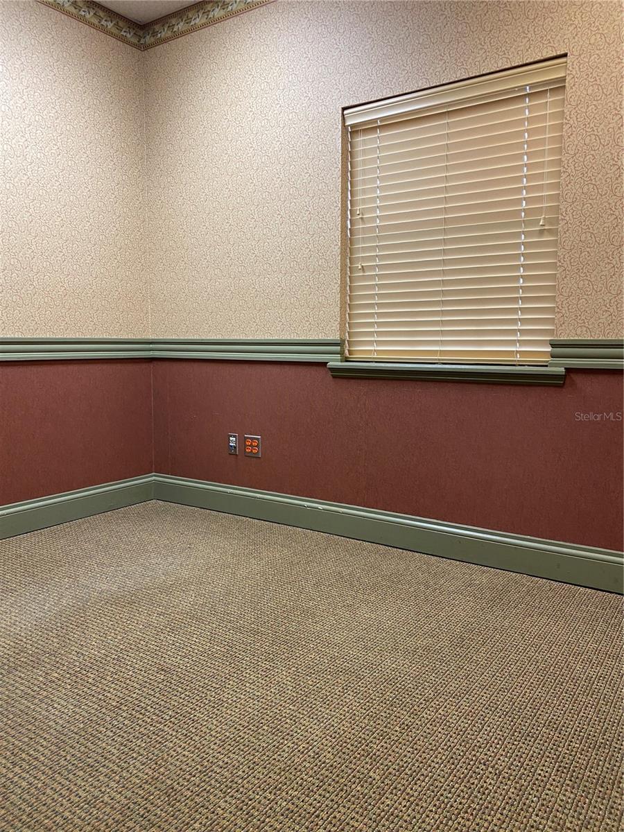 Image 11 of 13 For 8489 165th Mulberry Lane