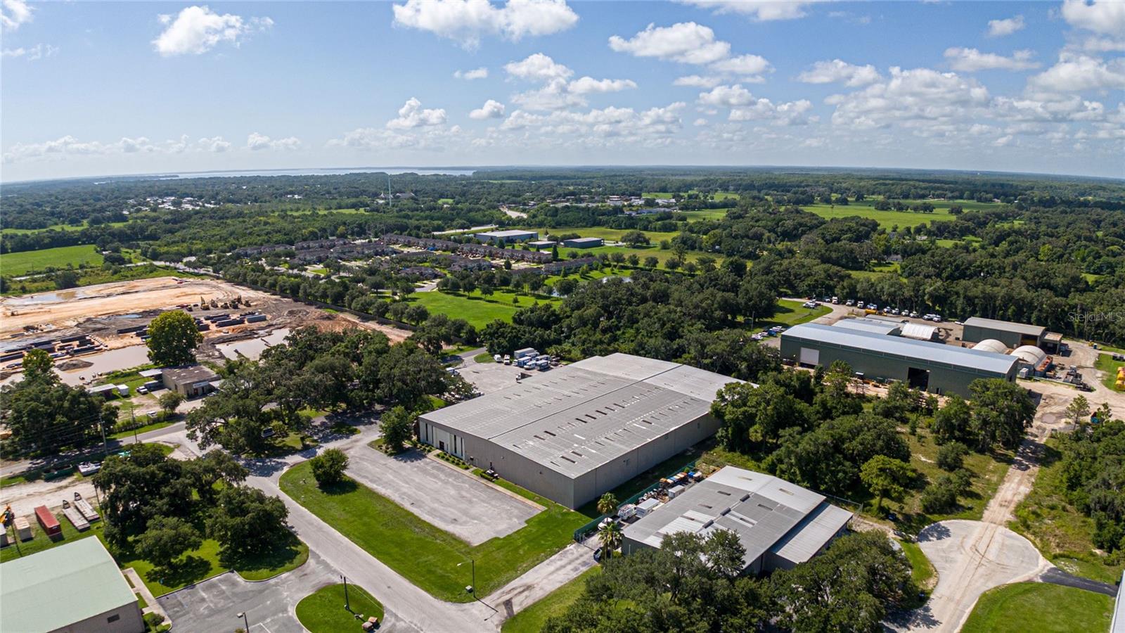 Image 9 of 24 For 3601 Parkway Boulevard