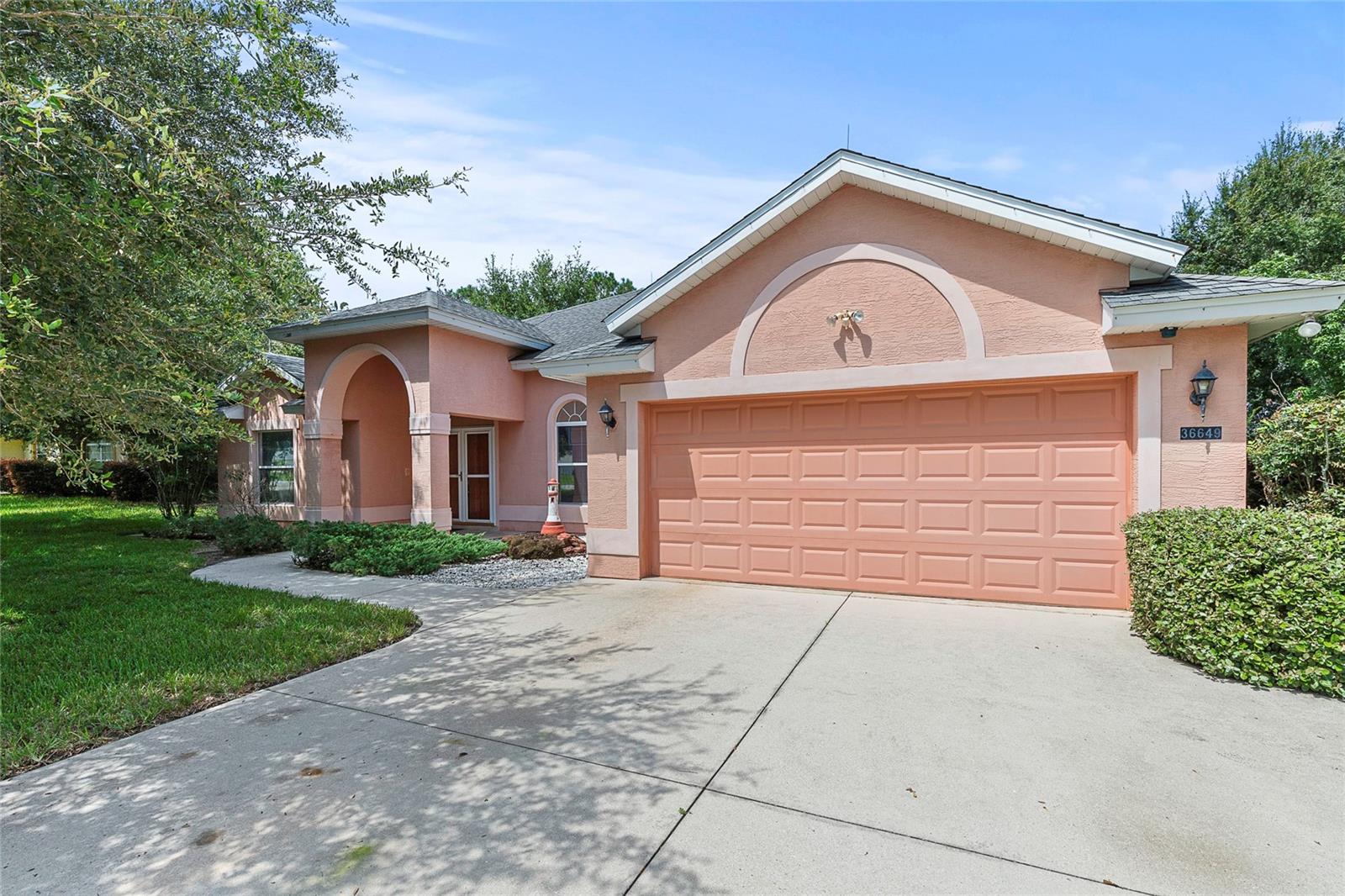 Details for 36649 Sundance Drive, GRAND ISLAND, FL 32735