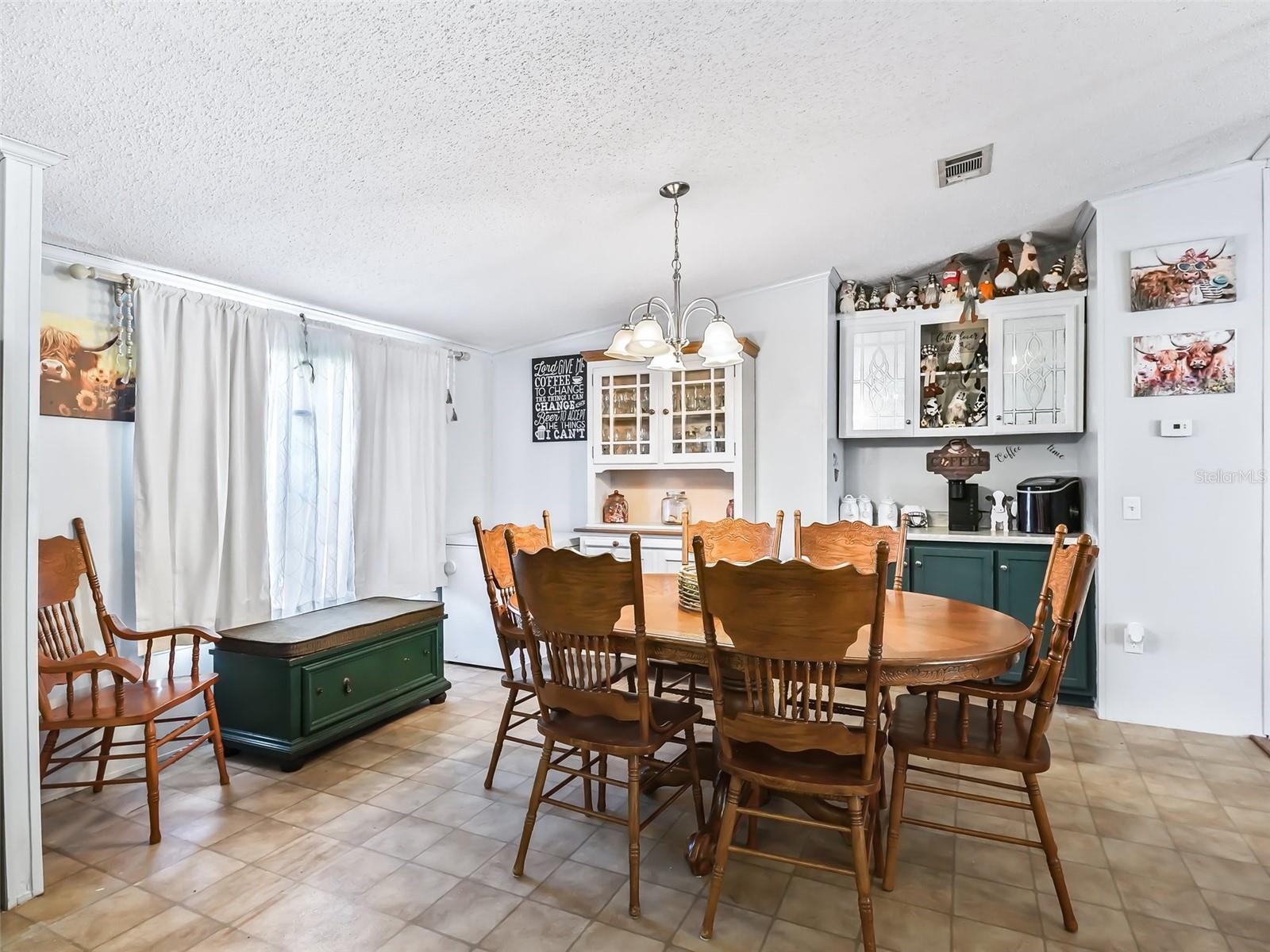 Image 10 of 40 For 1151 Emma Lane