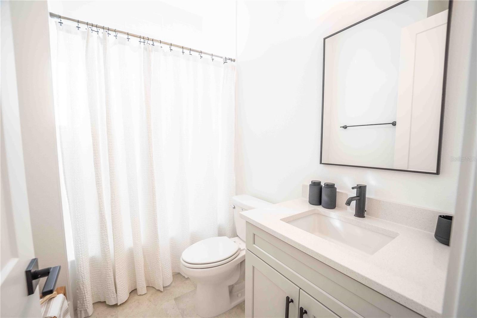 Image 21 of 81 For 10593 Grand Oaks Boulevard