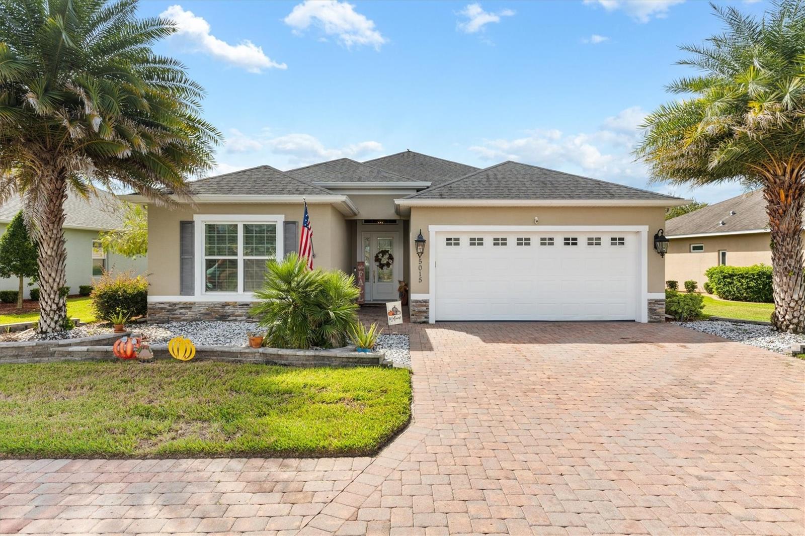 Details for 5015 Belted Kingfisher Drive, OXFORD, FL 34484