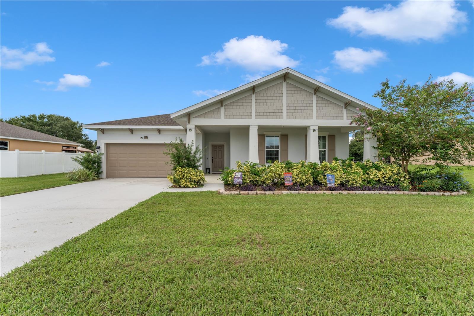 Details for 13409 Lake Yale View Loop, GRAND ISLAND, FL 32735