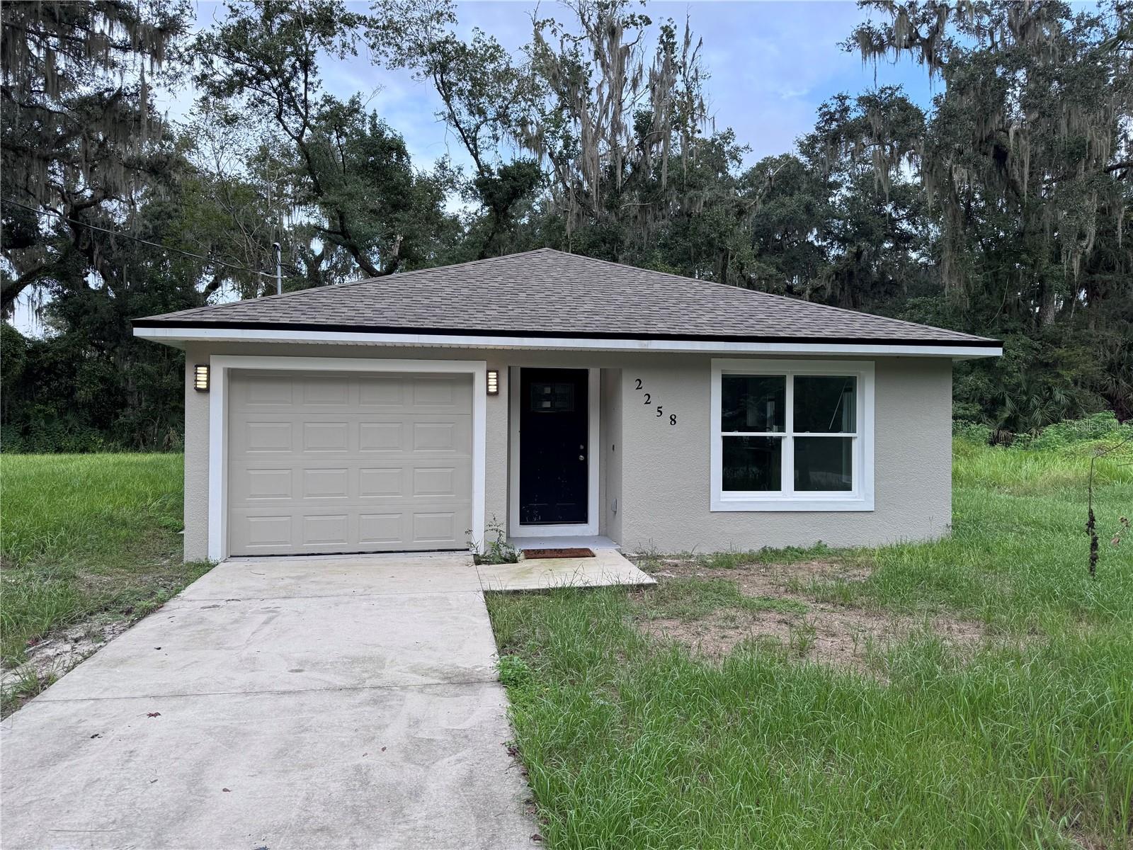 Details for 2258 Cr 423  , LAKE PANASOFFKEE, FL 33538