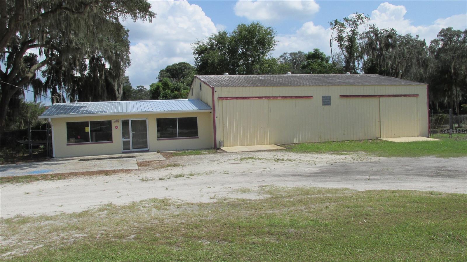 Details for 985 Cr 477  , LAKE PANASOFFKEE, FL 33538